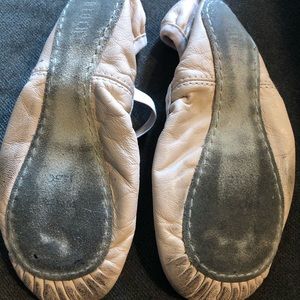 Bloch 13.5 c ballet slippers